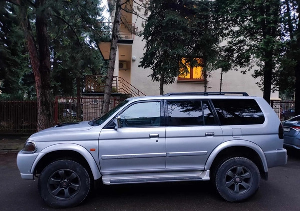 Mitsubishi Pajero cena 35800 przebieg: 240565, rok produkcji 2005 z Kraków małe 22